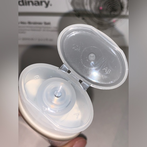 The Ordinary The No-Brainer Set Hydration Anti-Aging Skincare Beauty Box 3-Pc - Picture 4 of 16